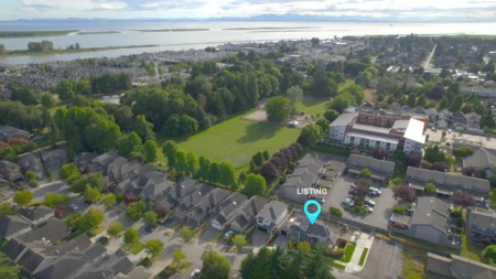 Community Amenities Photo (Clubhouse) of 11811 Dunford Road, Richmond, BC