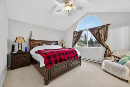 Laundry Room Photo of 15381 36 Avenue, Surrey, BC
