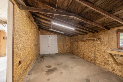 Mudroom Photo of 33625 Ferndale Avenue, Mission, BC