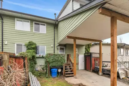 32645 Bobcat Drive, Mission, BC, Mission — Half Duplex for sale