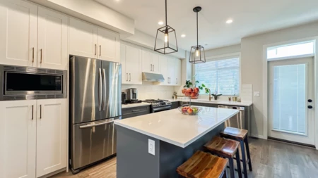 Bedroom 3 Photo of 20 17557 100 Avenue, Surrey, BC