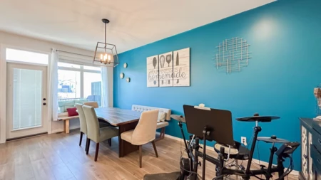 Breakfast Nook Photo of 20 17557 100 Avenue, Surrey, BC