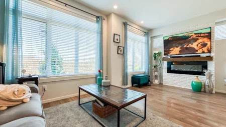 Kitchen Photo of 20 17557 100 Avenue, Surrey, BC