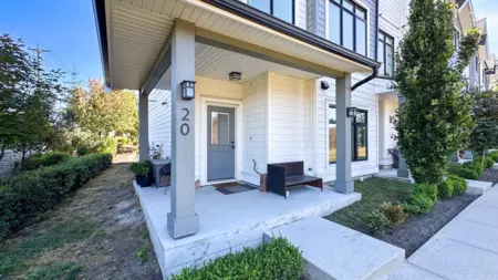 20 17557 100 Avenue, Surrey, BC, Surrey — Townhouse for sale