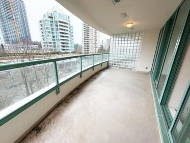604 5899 Wilson Avenue, Burnaby, BC, Burnaby — Apartment/Condo for sale