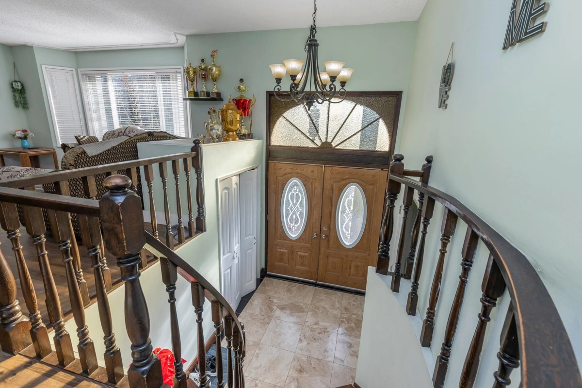 Family Room Photo of 32615 Bevan Avenue, Abbotsford, BC