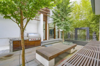 Staircase Photo of 3315 W 38th Avenue, Vancouver, BC