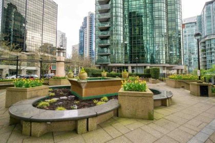 302 588 Broughton Street, Vancouver, BC