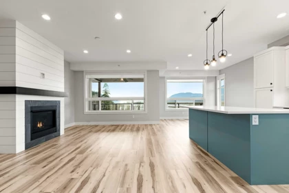 Kitchen Island Photo of 57 43685 Chilliwack Mountain Road, Chilliwack, BC