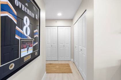 Mudroom Photo of 404 15785 Croydon Drive, Surrey, BC