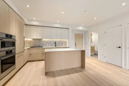 Kitchen Photo of 520 2471 St George Street, Vancouver, BC