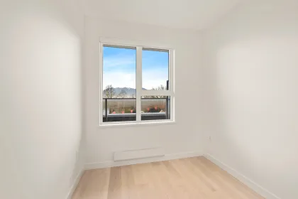 Powder Room Photo of 520 2471 St George Street, Vancouver, BC