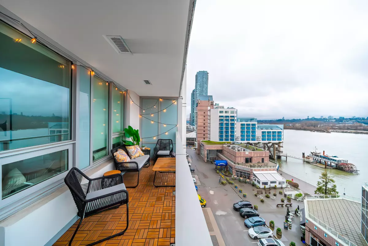Guest Bathroom Photo of 810 988 Quayside Drive, New Westminster, BC