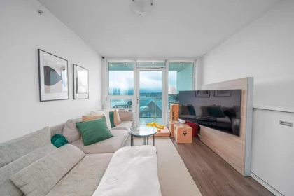 Primary Bedroom Photo of 810 988 Quayside Drive, New Westminster, BC