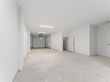Mudroom Photo of 20 4337 Boundary Road, Richmond, BC