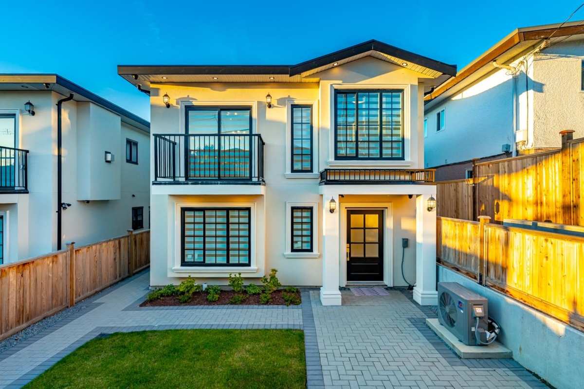 Exterior Front Photo of 5136 Dominion Street, Burnaby, BC