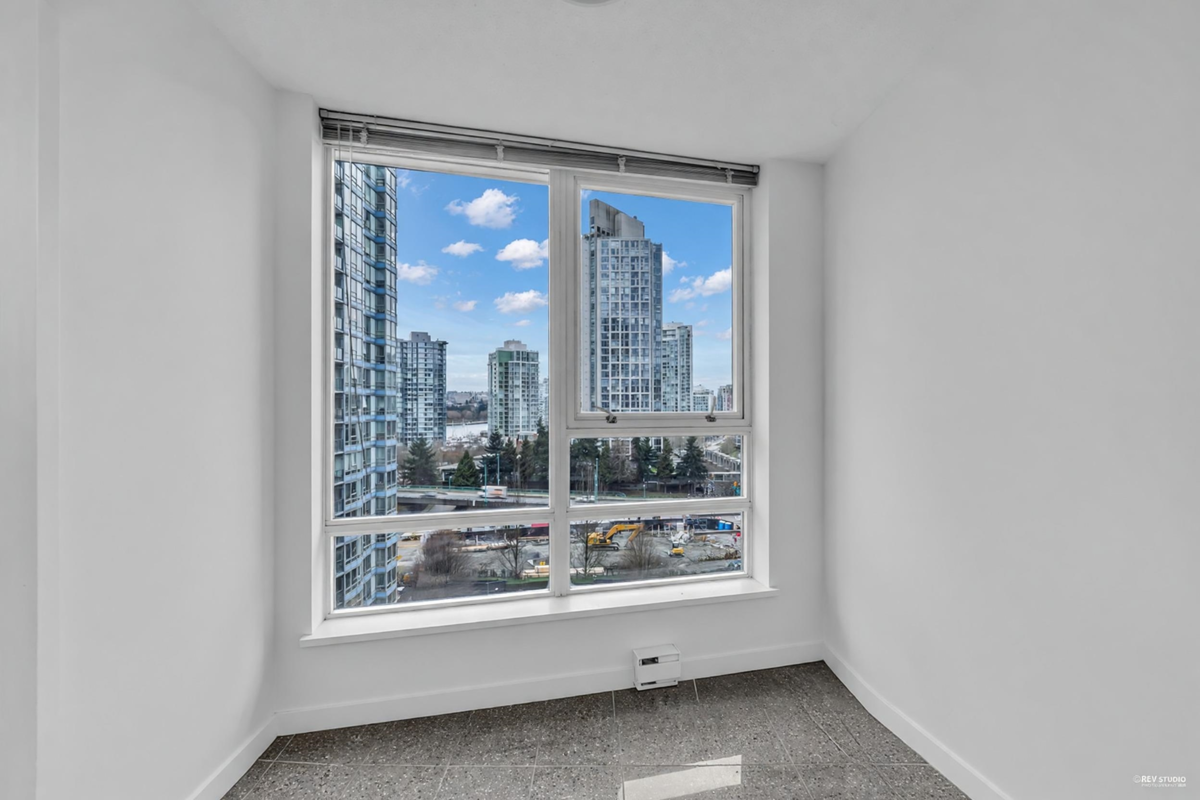 Bedroom 3 Photo of 1202 928 Beatty Street, Vancouver, BC