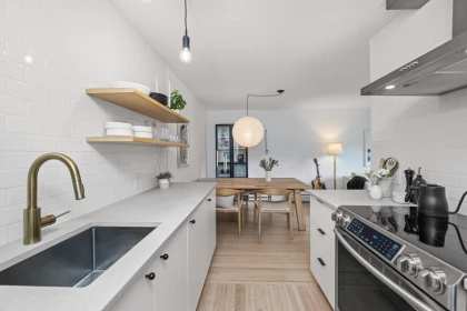 207 1424 Walnut Street, Vancouver, BC, Vancouver — Apartment/Condo for sale