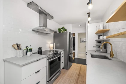 Kitchen Photo of 207 1424 Walnut Street, Vancouver, BC