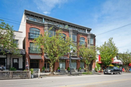 306 4463 W 10th Avenue, Vancouver, BC