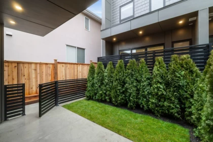 Swimming Pool Photo of 2 2539 Grant Street, Vancouver, BC
