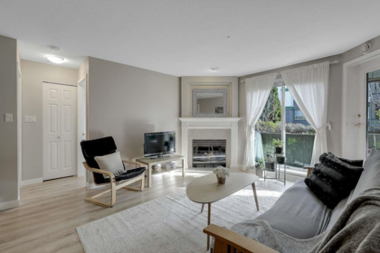 208 1576 Merklin Street, White Rock, BC, White Rock — Apartment/Condo for sale