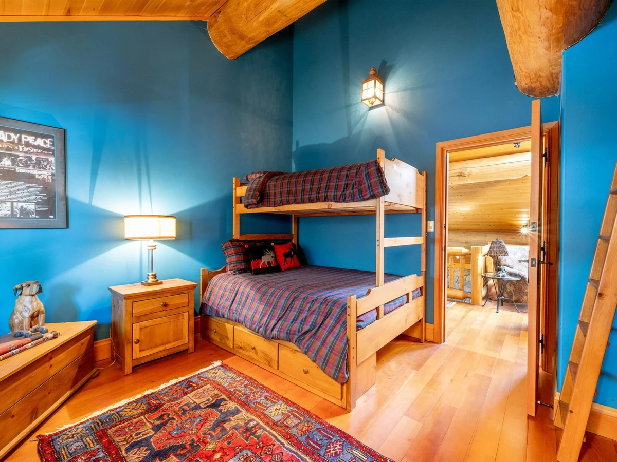 Basement Recreation Room Photo of 8164 Muirfield Crescent, Whistler, BC