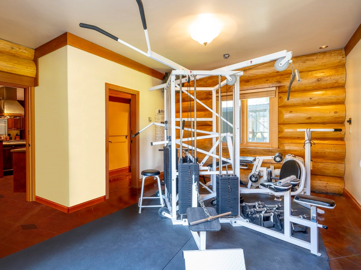 Hallway Photo of 8164 Muirfield Crescent, Whistler, BC