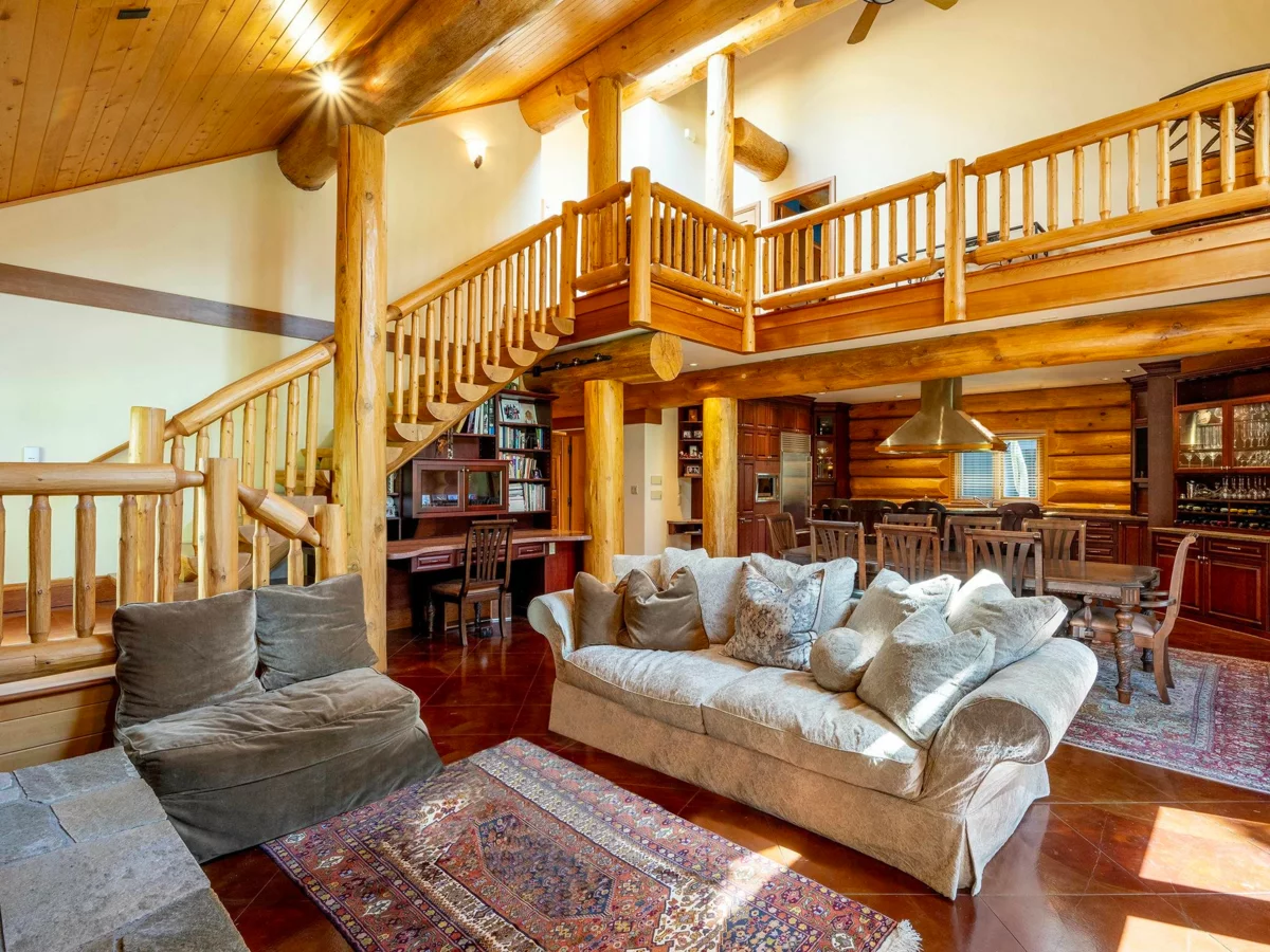 Kitchen Island Photo of 8164 Muirfield Crescent, Whistler, BC