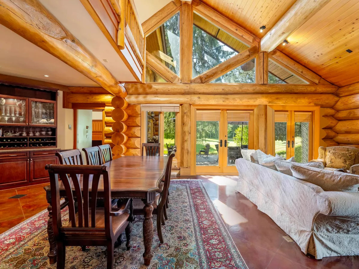 Kitchen Photo of 8164 Muirfield Crescent, Whistler, BC