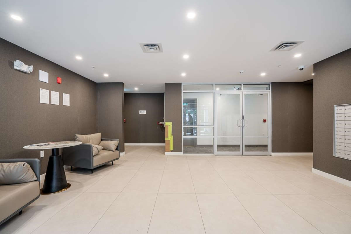 Entry Foyer Photo of 219 2002 St. George Street, Port Moody, BC