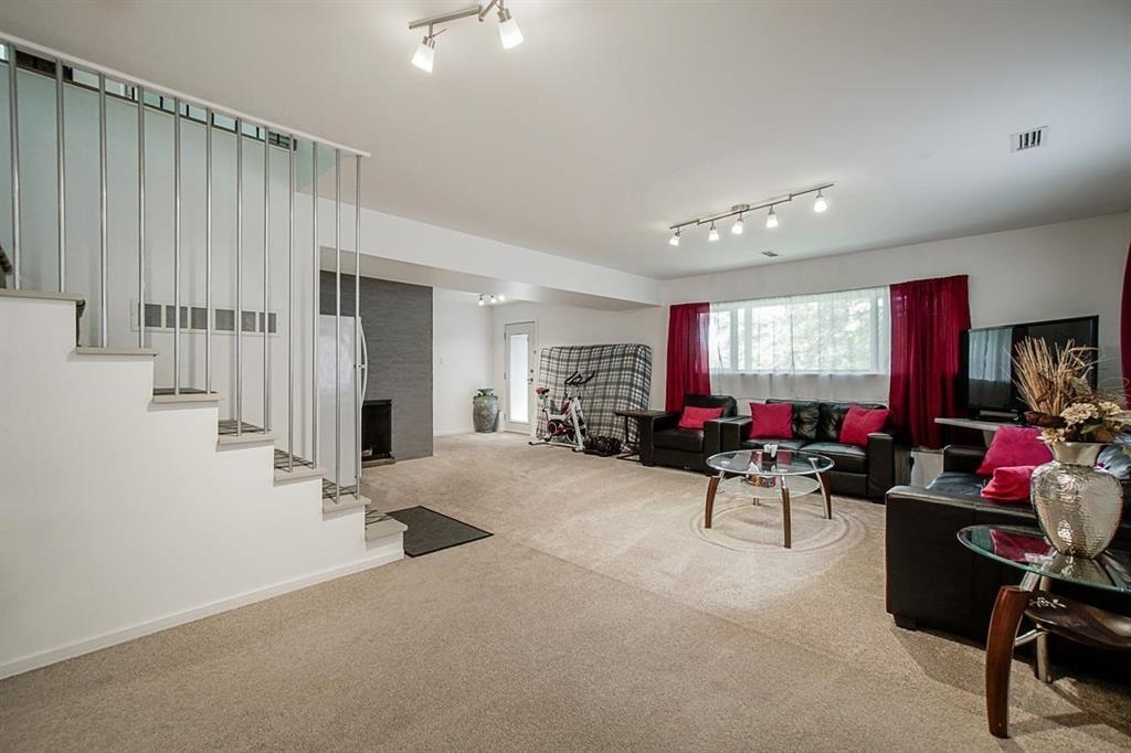 Primary Bedroom Photo of 11429 139a Street, Surrey, BC