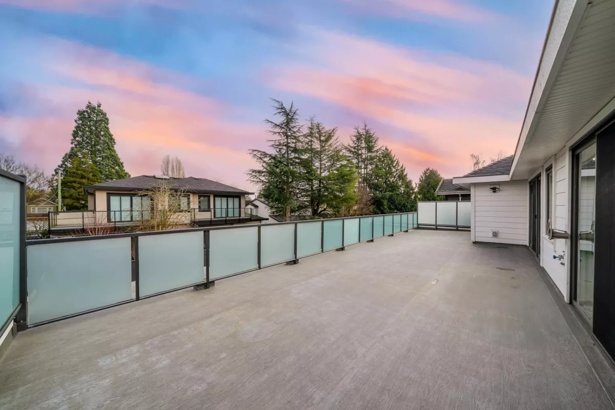 Powder Room Photo of 10140 Leonard Road, Richmond, BC