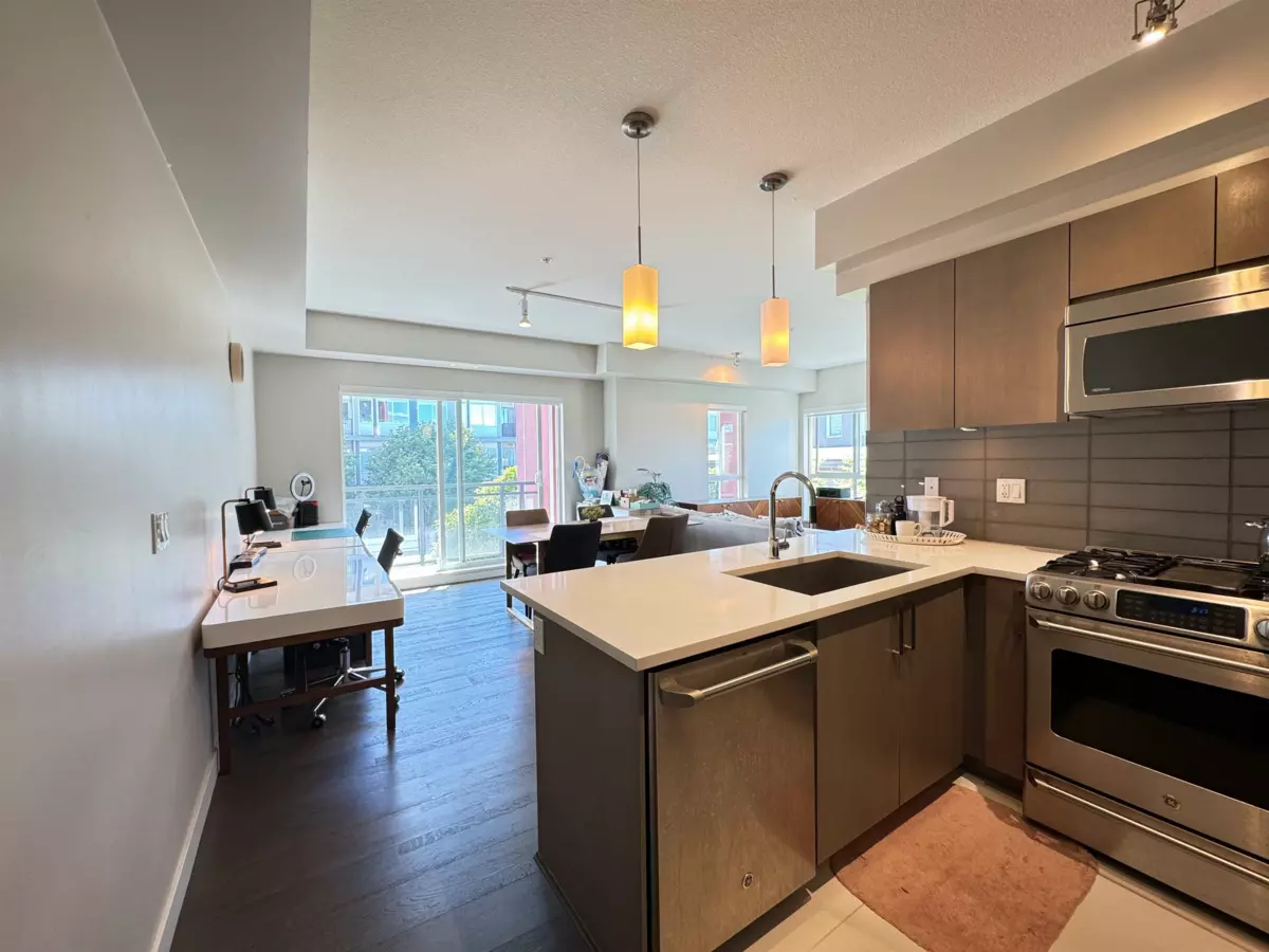 Bedroom 2 Photo of 206 10033 River Drive, Richmond, BC