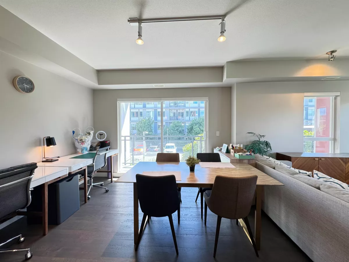 Kitchen Photo of 206 10033 River Drive, Richmond, BC