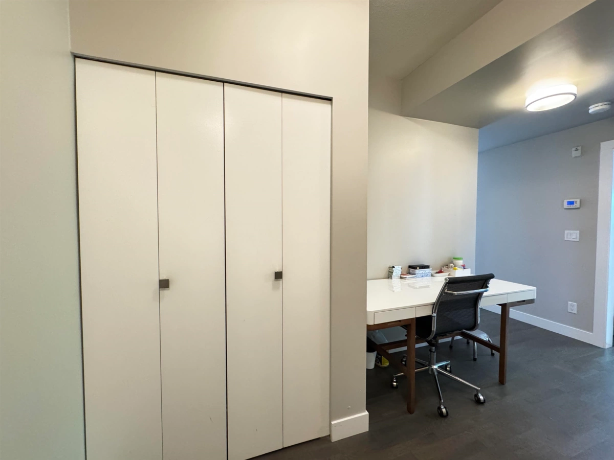 Laundry Room Photo of 206 10033 River Drive, Richmond, BC