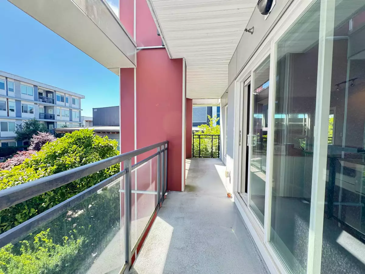 Swimming Pool Photo of 206 10033 River Drive, Richmond, BC