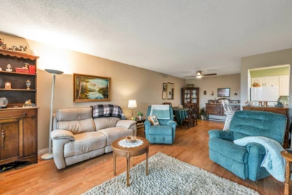Breakfast Nook Photo of 204 32040 Peardonville Road, Abbotsford, BC