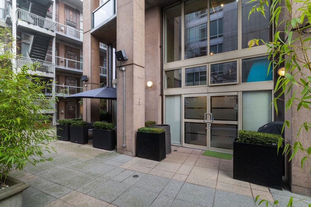 Hallway Photo of 211&212 1529 W 6th Avenue, Vancouver, BC