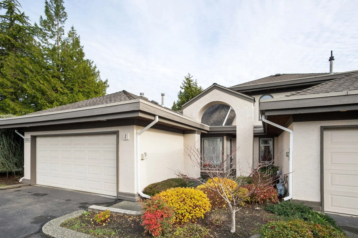 Exterior Front Photo of 1 12923 17 Avenue, Surrey, BC