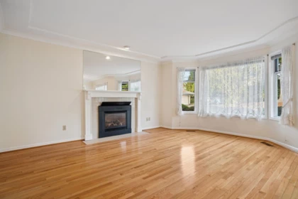Living Room Photo of 1 12923 17 Avenue, Surrey, BC
