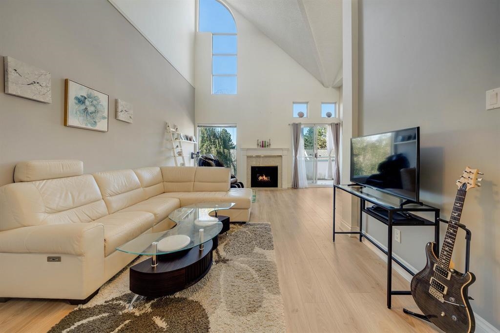 Kitchen Photo of 319 7500 Abercrombie Drive, Richmond, BC
