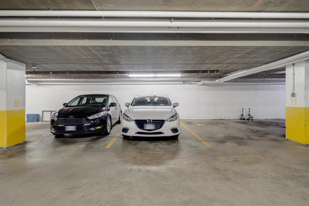 Mudroom Photo of 319 7500 Abercrombie Drive, Richmond, BC