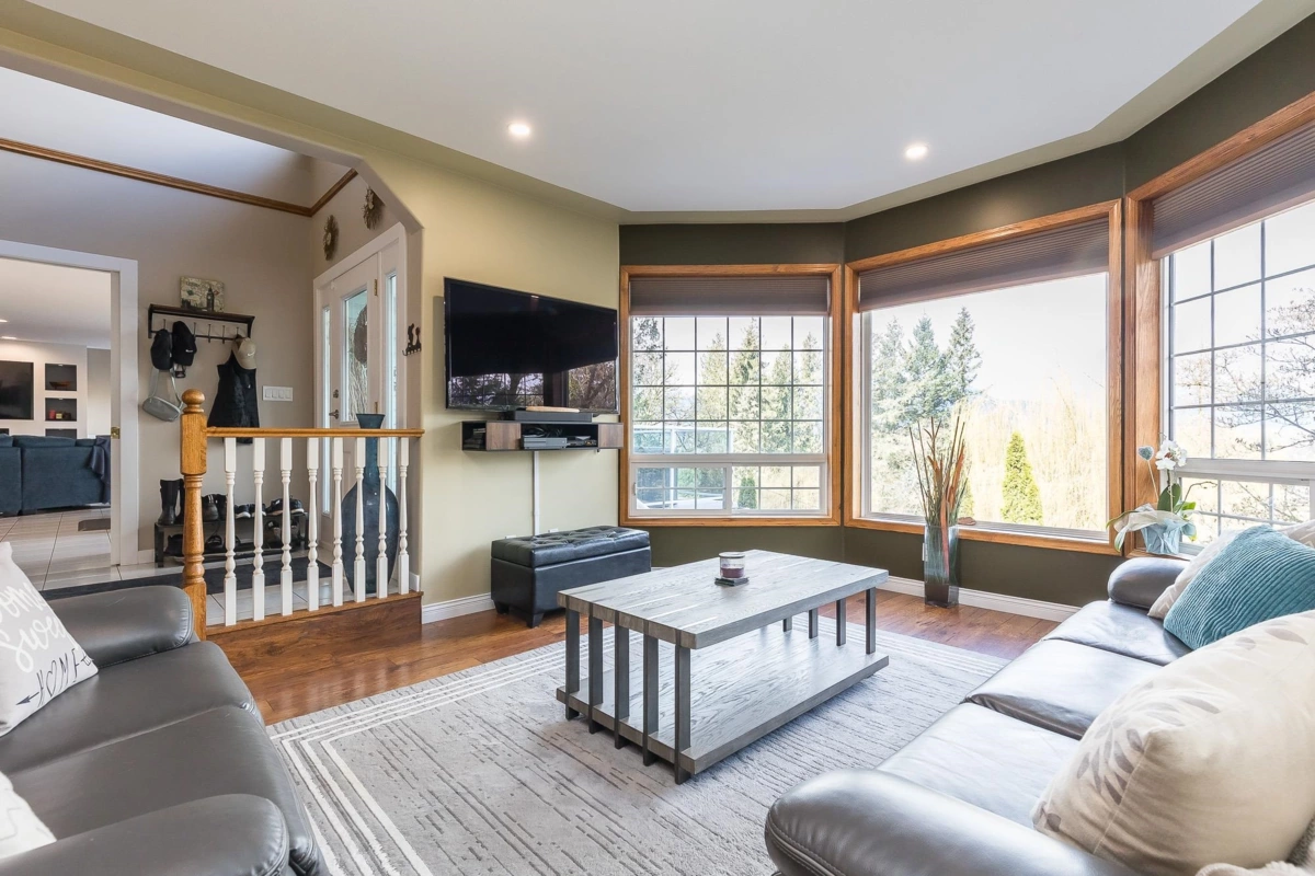 Basement Recreation Room Photo of 42602 Majuba Hill Road, Yarrow, BC