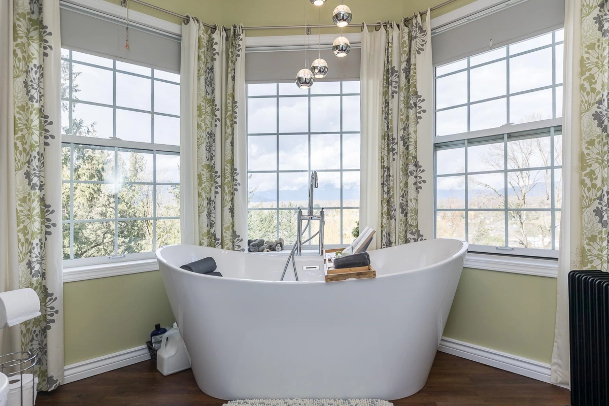 Garage Interior Photo of 42602 Majuba Hill Road, Yarrow, BC