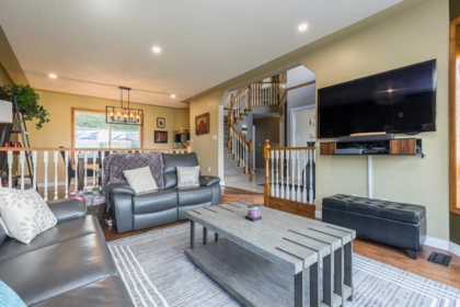 Mudroom Photo of 42602 Majuba Hill Road, Yarrow, BC