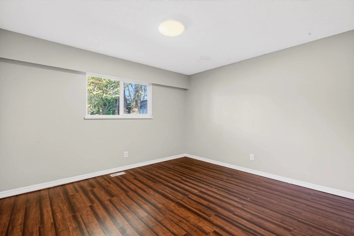 Bedroom 2 Photo of 20409 122 Avenue, Maple Ridge, BC