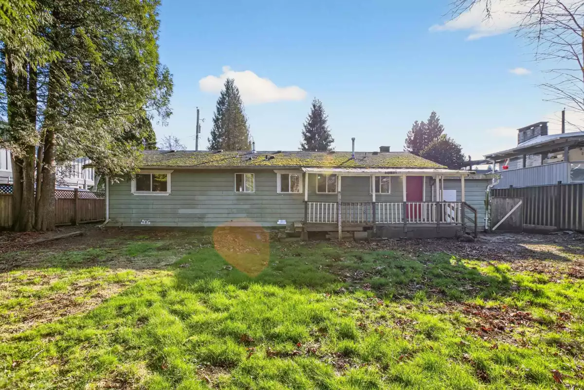 Front Yard Photo of 20409 122 Avenue, Maple Ridge, BC