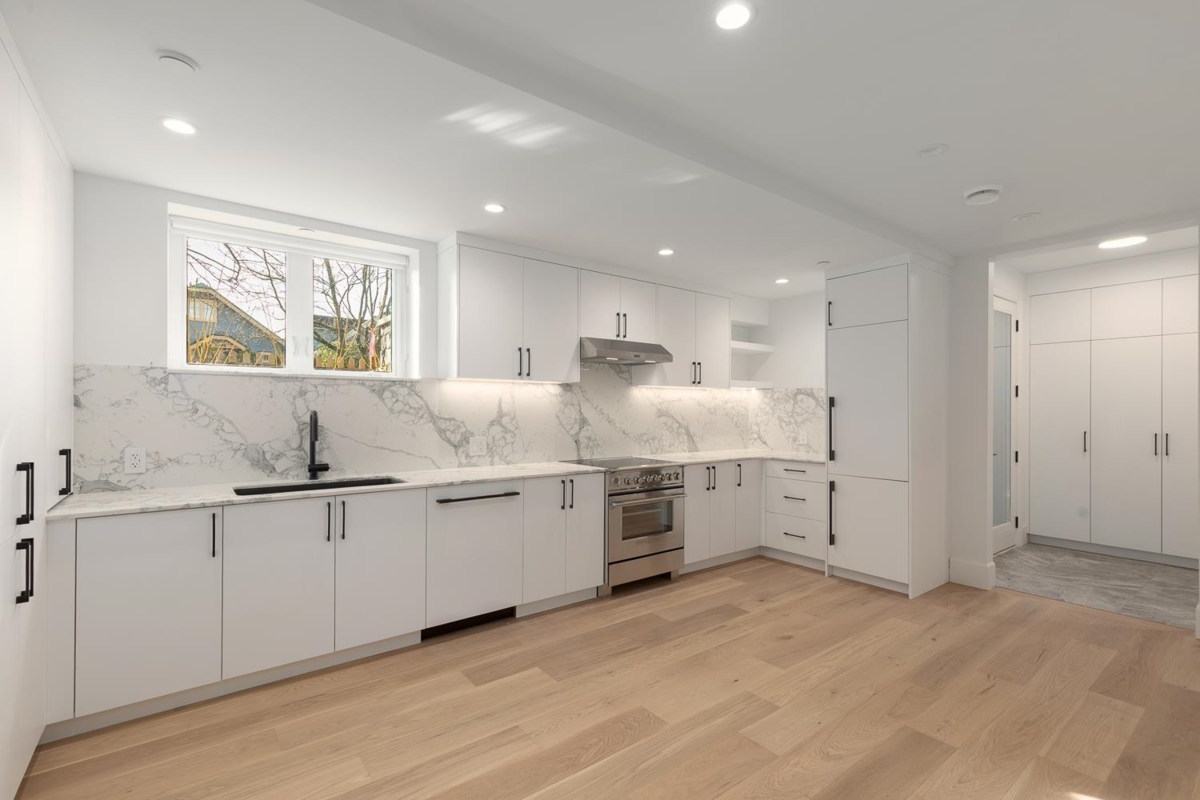 Kitchen Island Photo of 853 E 19th Avenue, Vancouver, BC