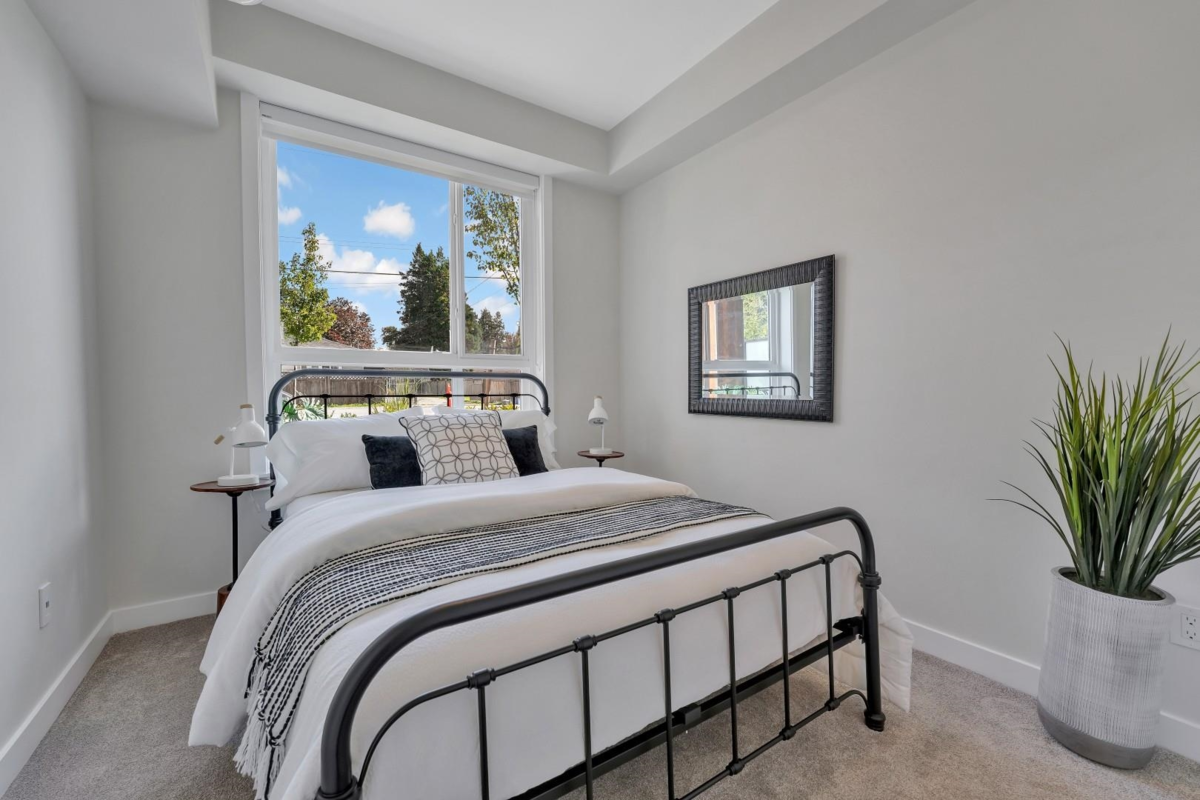 Laundry Room Photo of 521 12143 223 Street, Maple Ridge, BC